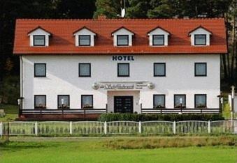 Hotel Am Schiffshebewerk Niederfinow Buitenkant foto