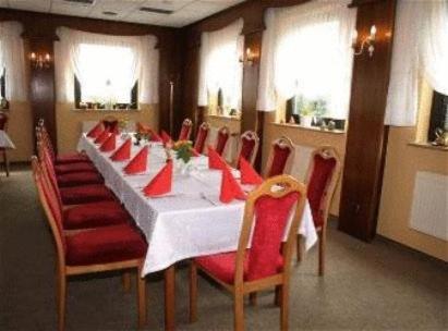 Hotel Am Schiffshebewerk Niederfinow Buitenkant foto