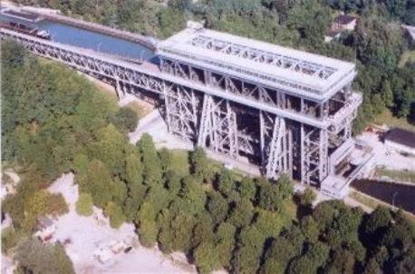 Hotel Am Schiffshebewerk Niederfinow Buitenkant foto